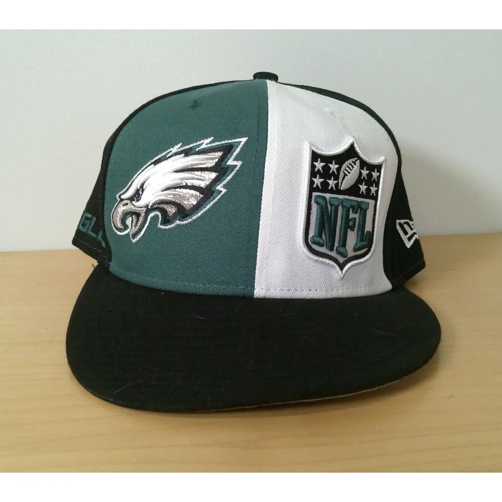 Philadelphia Eagles New Era 9FIFTY Colorblock Snapback Hat NFL Logo Black Green